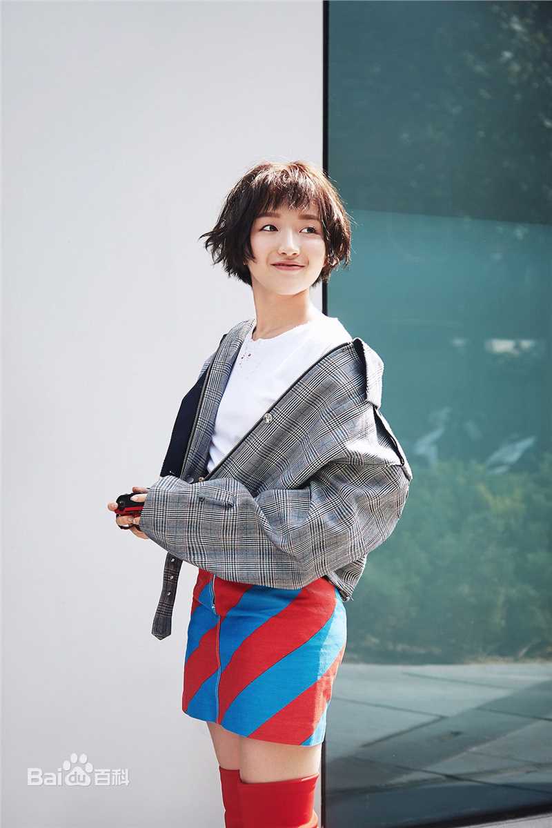 李浩菲(Lihaofei)最新壁纸