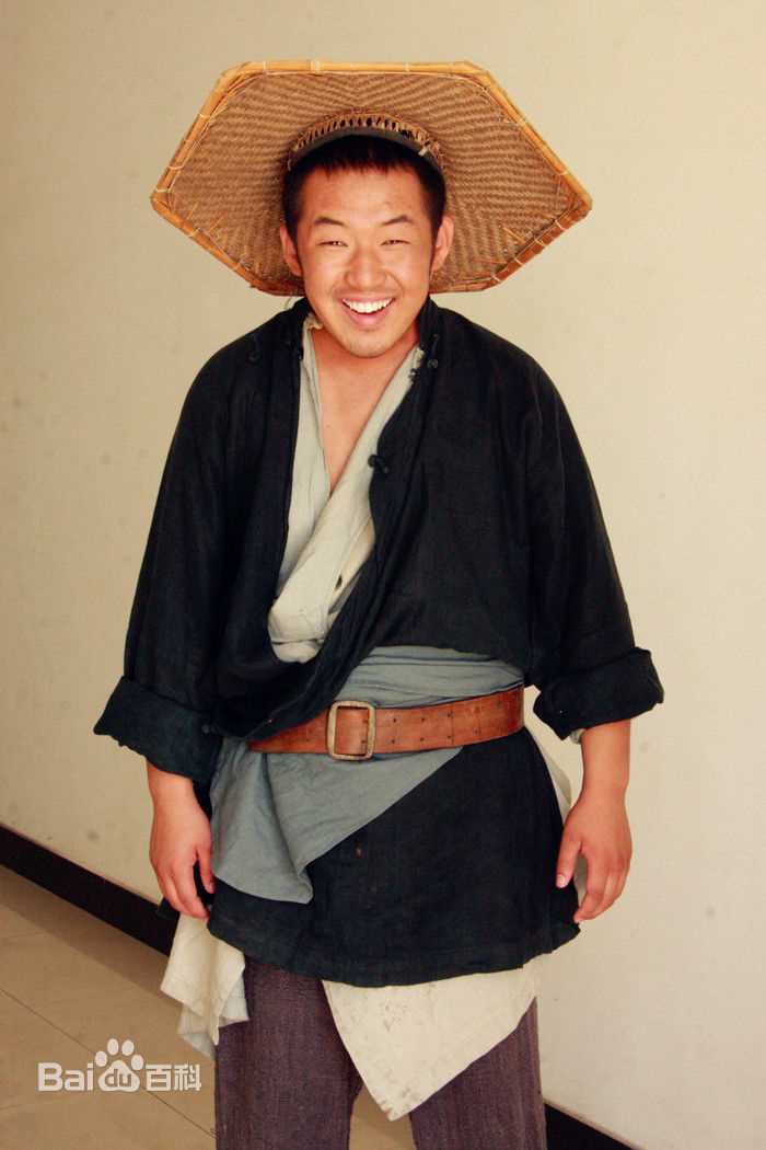 最新童振军（昵称：小童）在《永不磨灭的番号》饰孙呆子中的图集