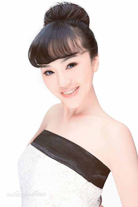 郭露文(Wendy)最新艺术气质集壁纸