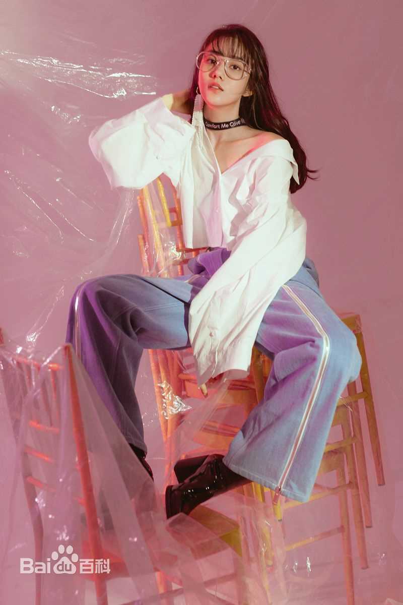 陈泇文(Esther)精选图册