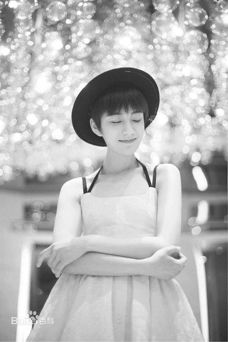 陈泇文(Esther)精选图册