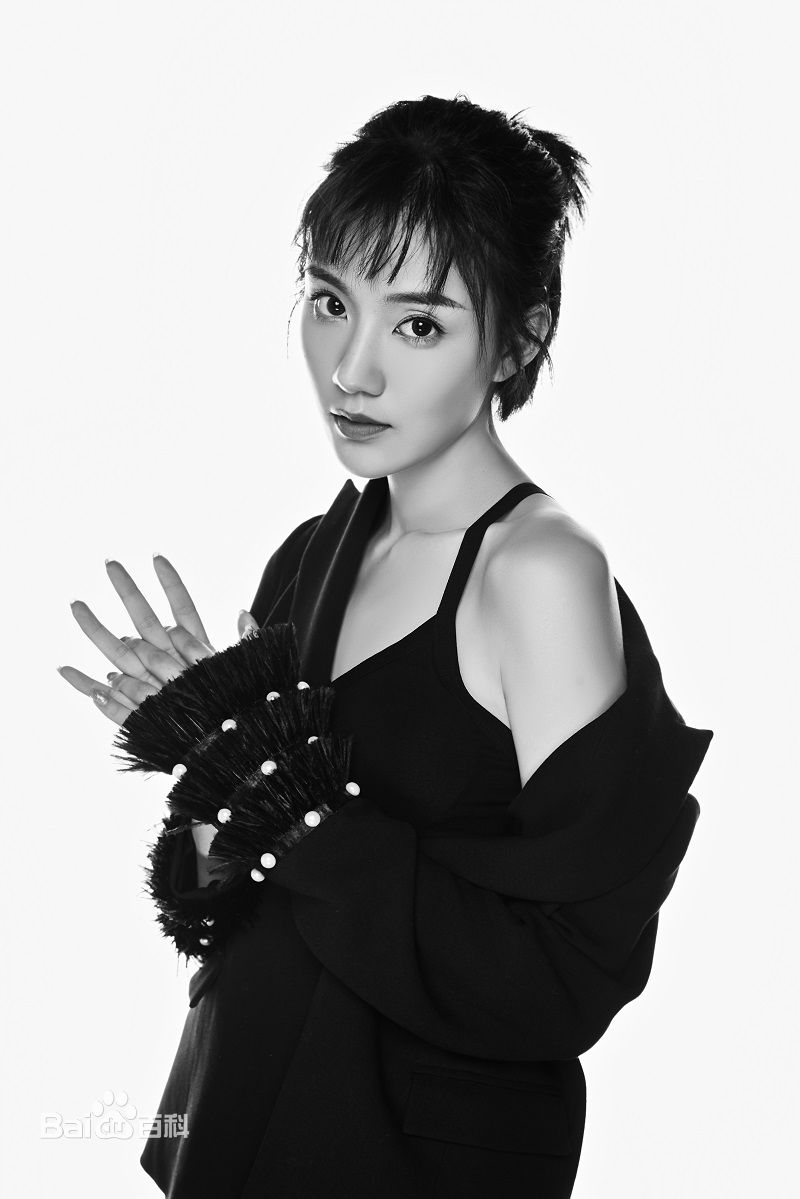 陈泇文(Esther)精选图册