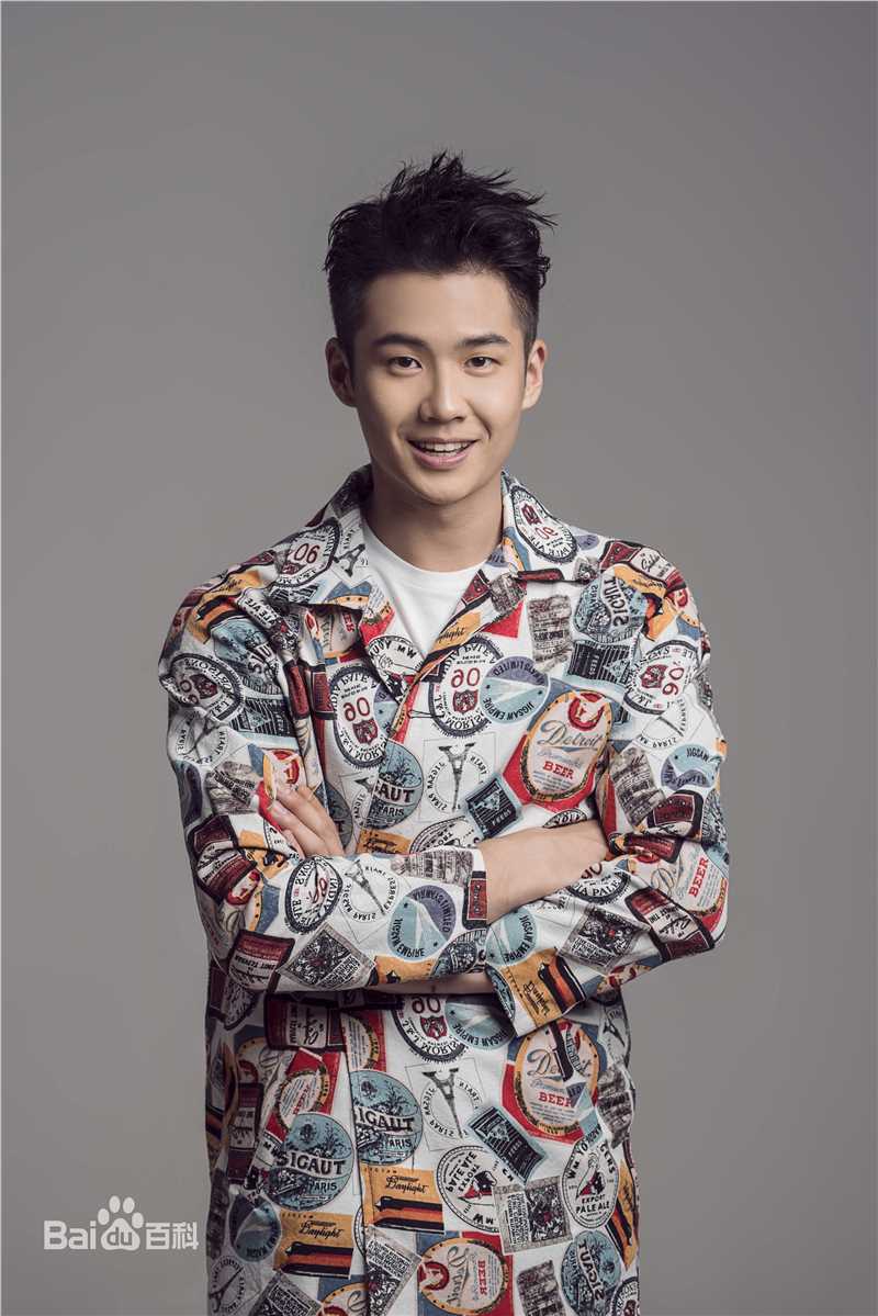 钟伟伦高清图册图册