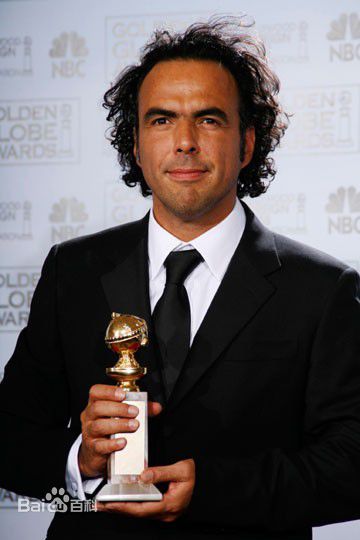 最新亚利桑德罗·冈萨雷斯·伊纳里多(Alejandro González I árritu)性感图片