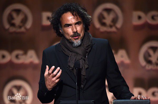 最新亚利桑德罗·冈萨雷斯·伊纳里多(Alejandro González I árritu)性感图片