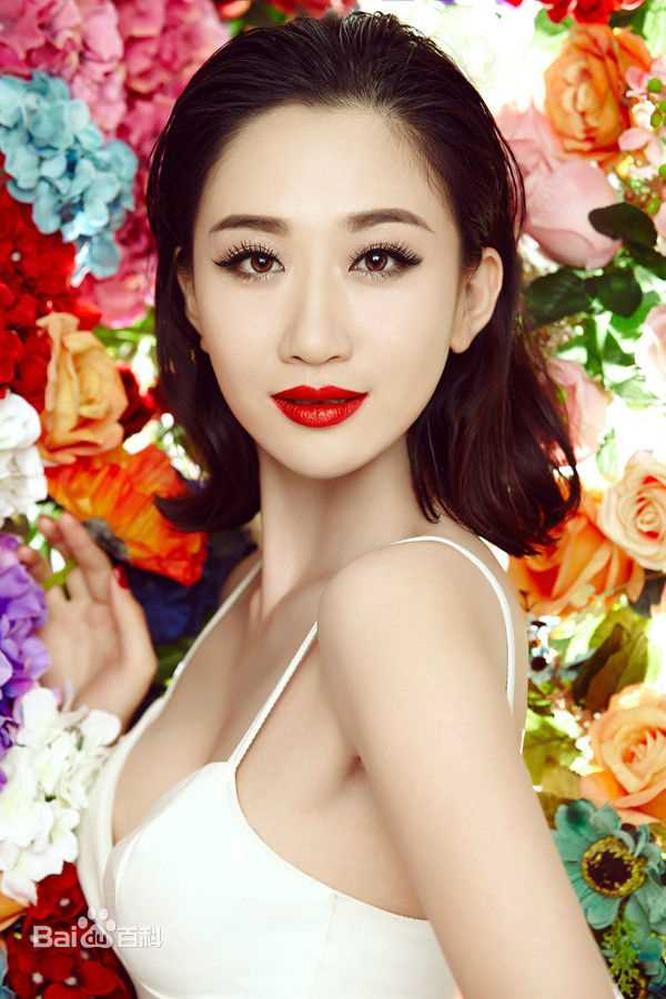 司珂华烈焰红唇图片图册