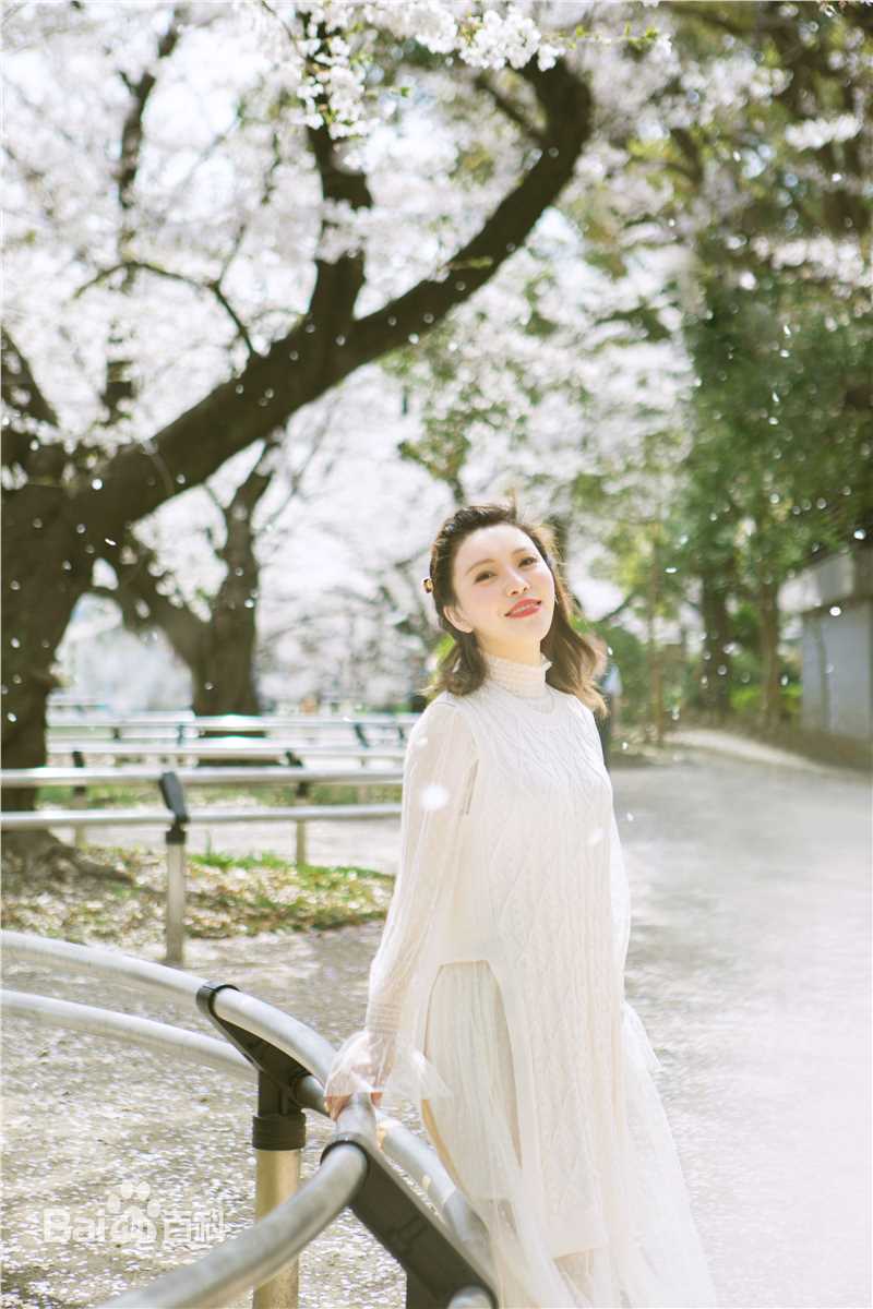 最优质罗心妍素颜照