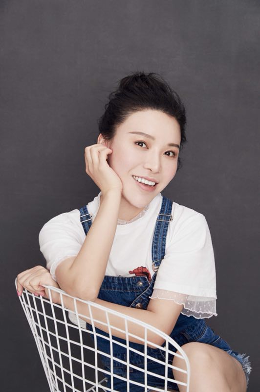 最优质罗心妍素颜照