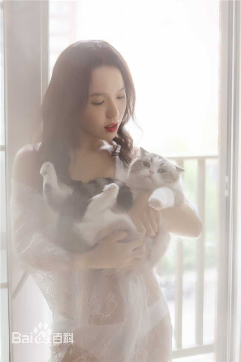 罗心妍前后照片