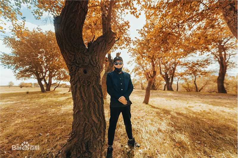 于正(Yu Zheng)工作照及生活照前后照片