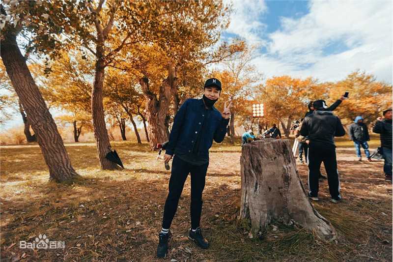 于正(Yu Zheng)工作照及生活照前后照片