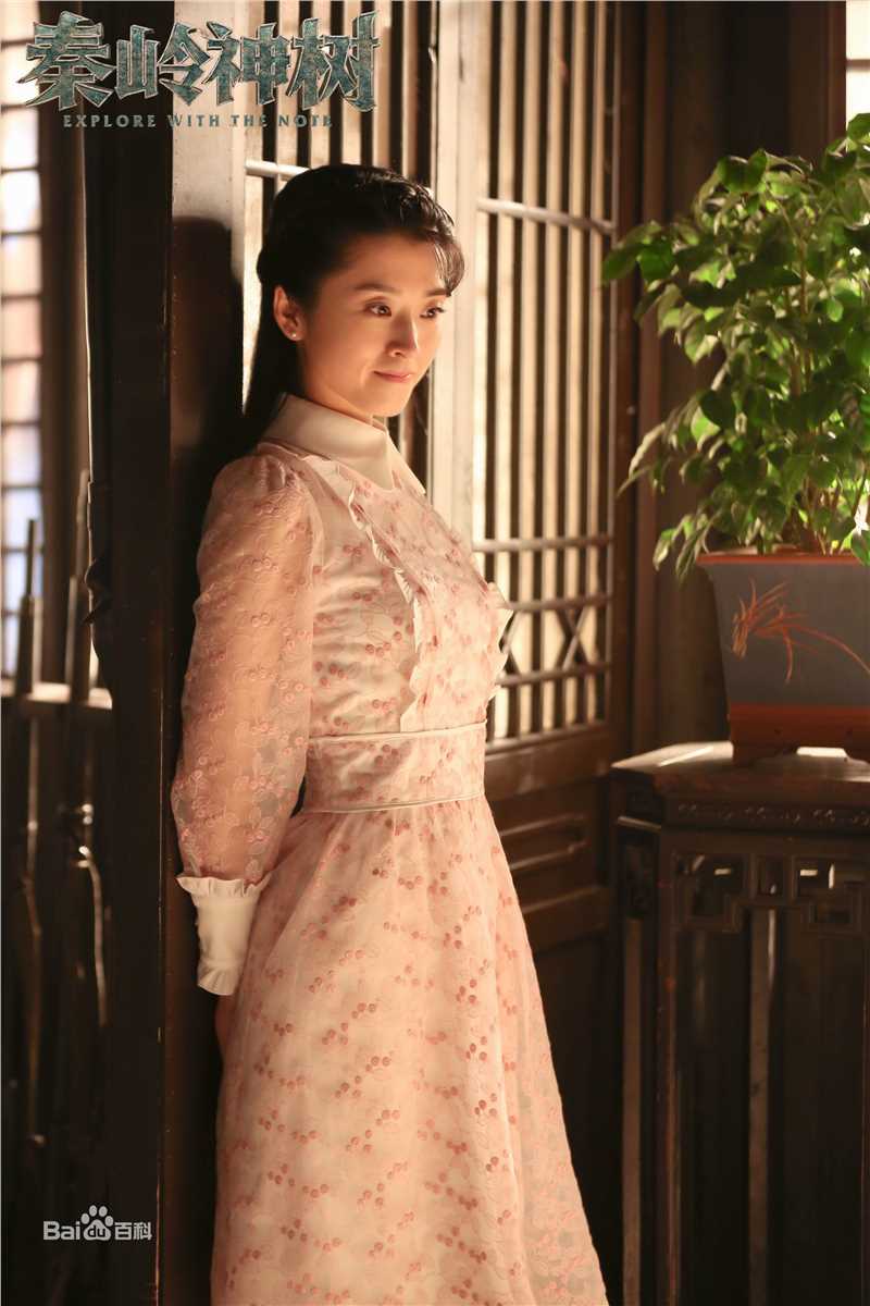 精选李若嘉在电视剧《怒海潜沙中的图册