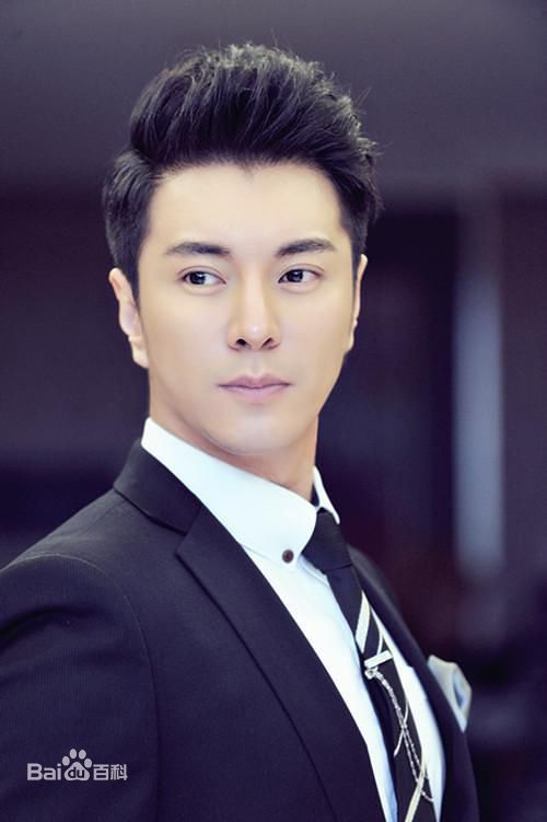 杜俊泽夏日性感图片图集