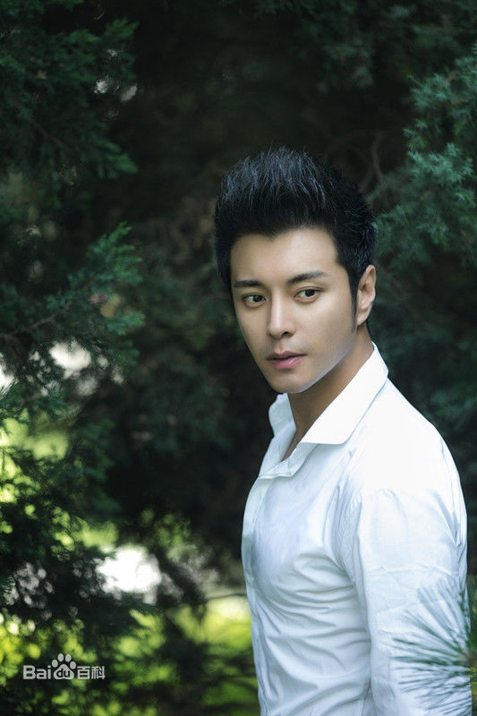 杜俊泽夏日性感图片图集