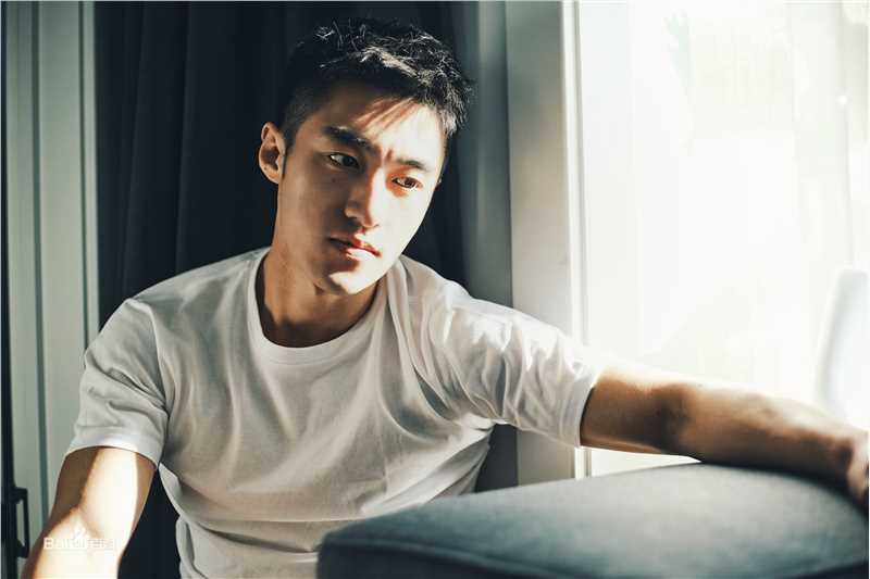 袁福福最新时尚图集