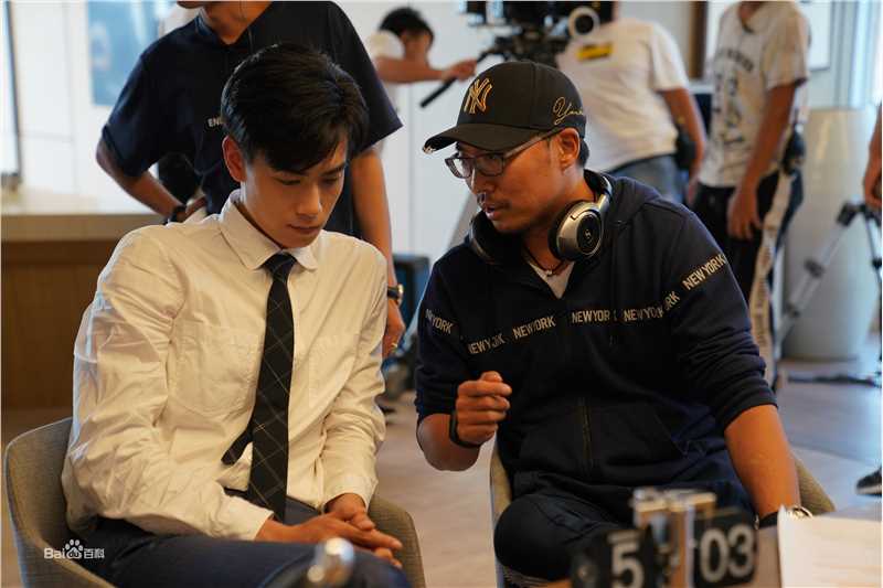 张赫洋(Zhang He Yang)青春须早为壁纸壁纸