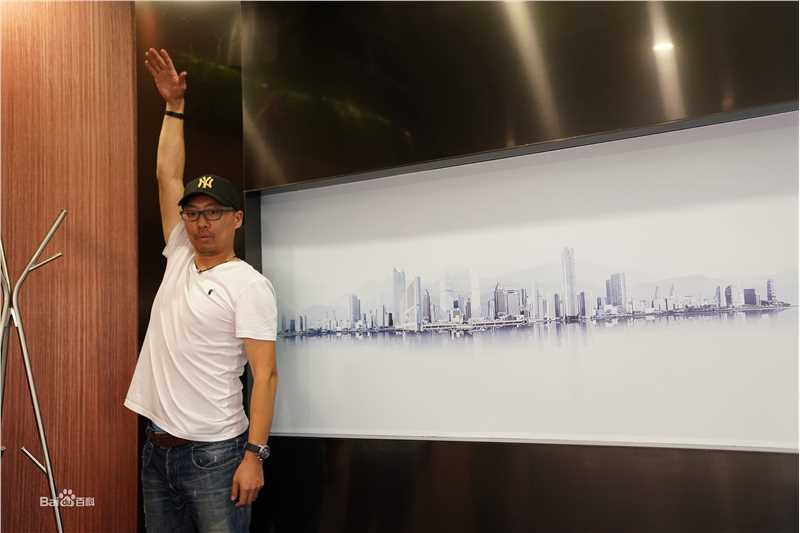 张赫洋(Zhang He Yang)青春须早为壁纸壁纸