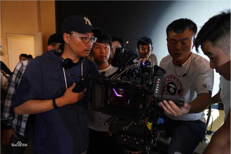 张赫洋(Zhang He Yang)青春须早为壁纸壁纸