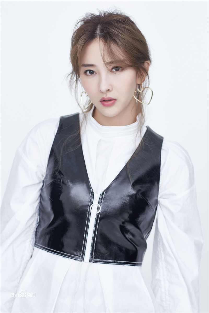 胡丹丹(ile)2018时尚