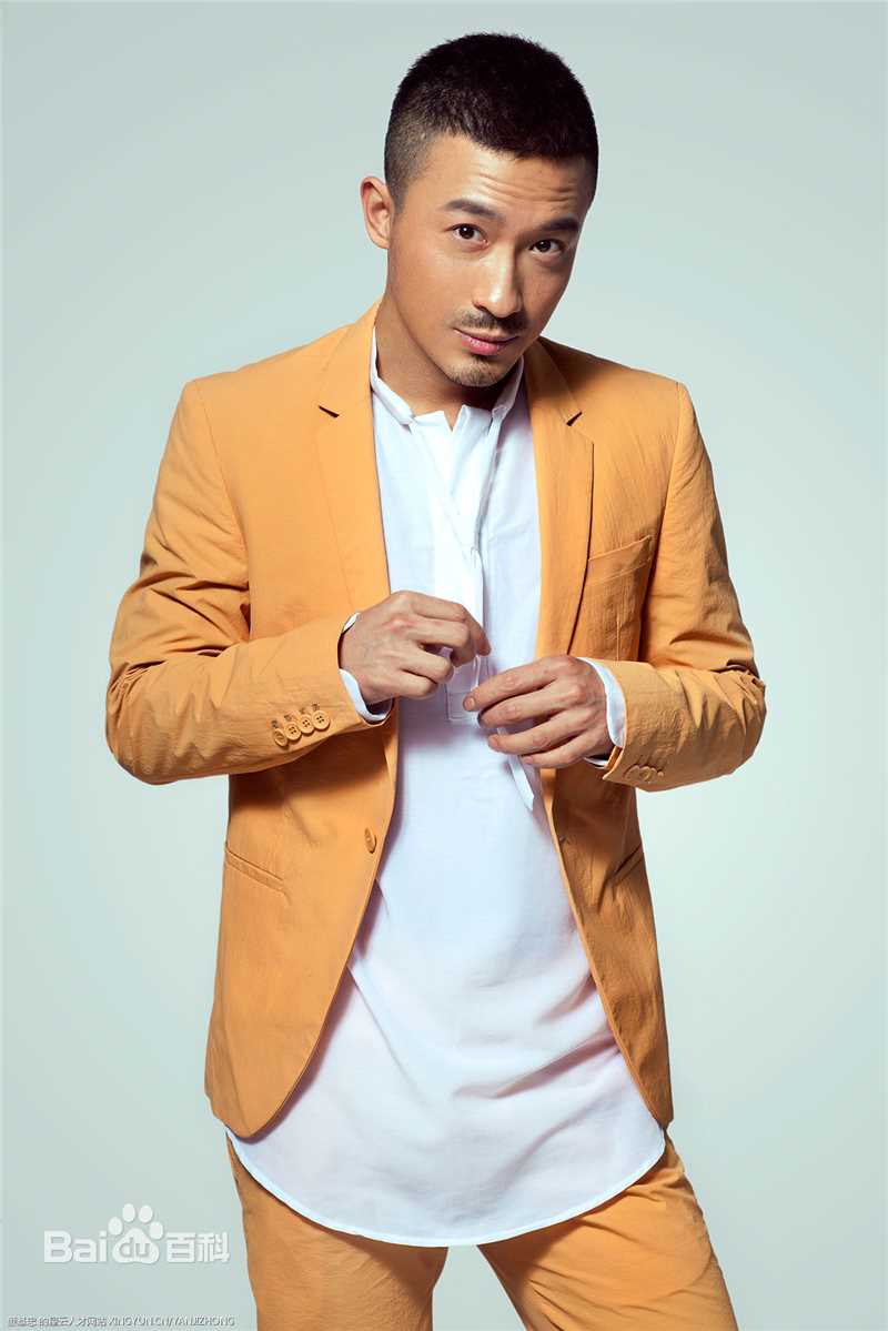 张铎活动图片生活照