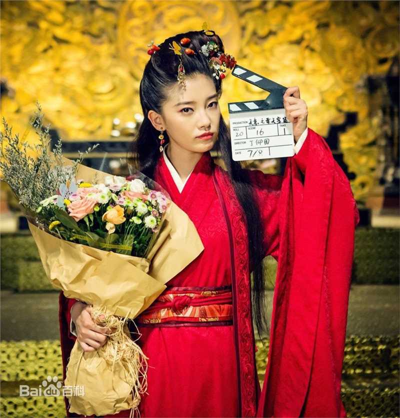 最新田依桐在《天意》中的壁纸