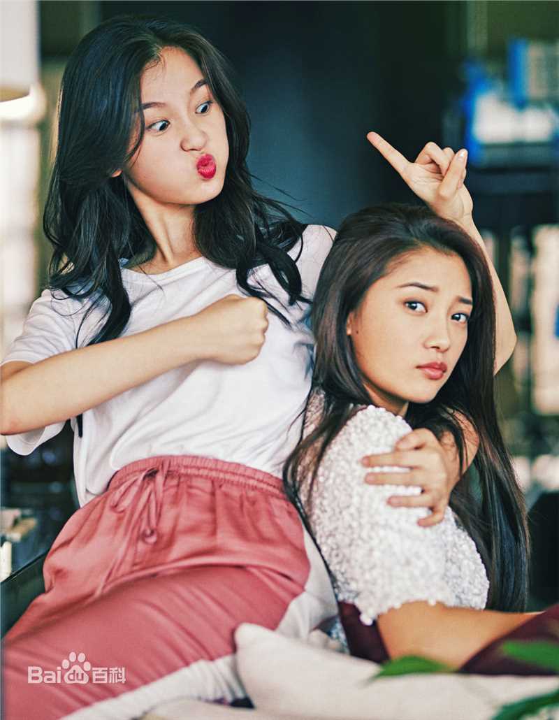 最全田依桐在《我的奇妙男友2》中的壁纸