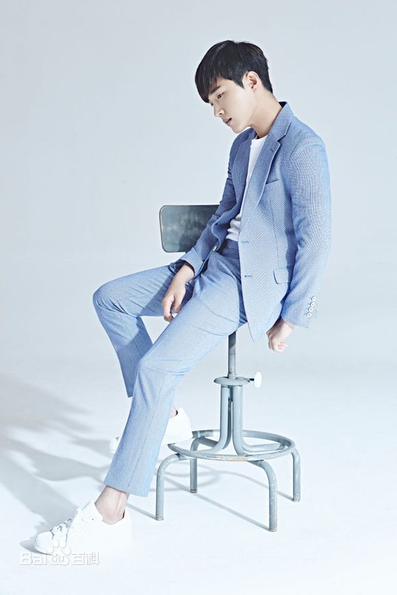 辉灿(/Hwi Chan/Kim Tae Gwan)最新宣传照超清组图图片图集