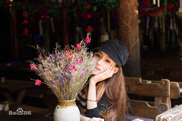 卓煜茜(xī)早期图片壁纸壁纸