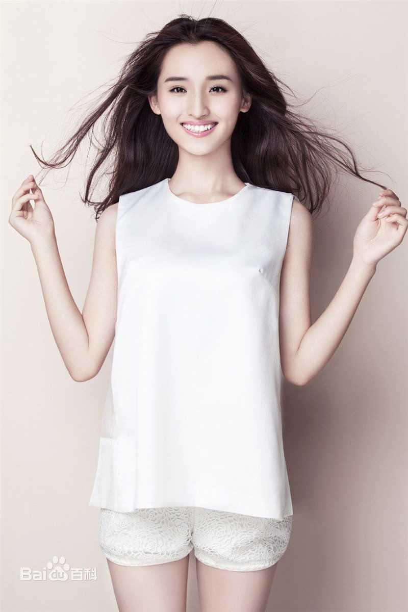 卓煜茜(xī)最新杂志图集