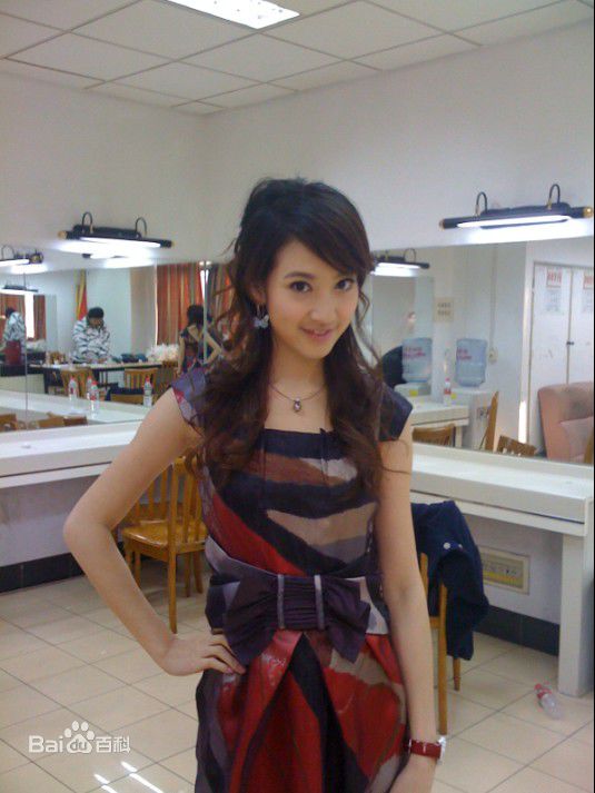 苑新雨(Renee)精彩图册