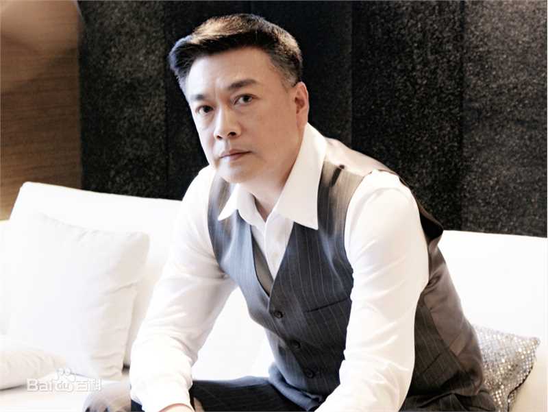 精选章申在《浮沉》饰：何乘风中的图册