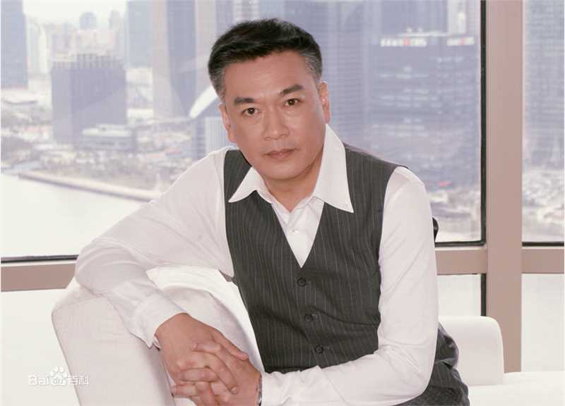 精选章申在《浮沉》饰：何乘风中的图册