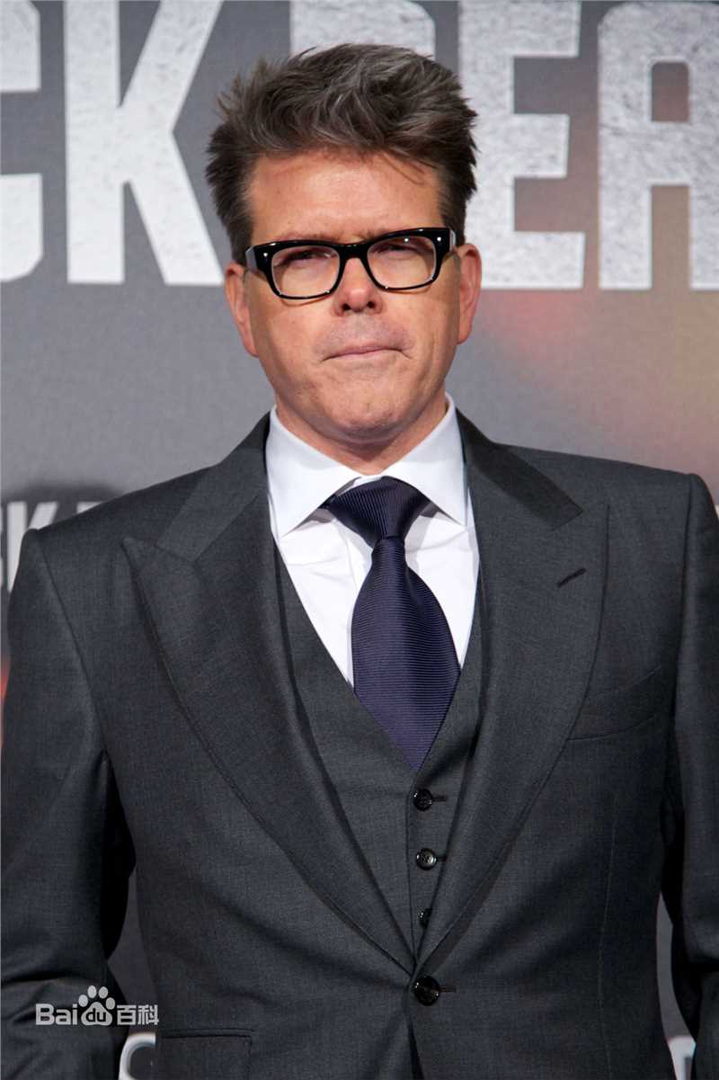 精选克里斯托夫·迈考利(Christopher McQuarrie)图片