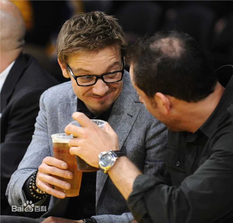 精选杰瑞米·雷纳(Jeremy Renner)精彩图册