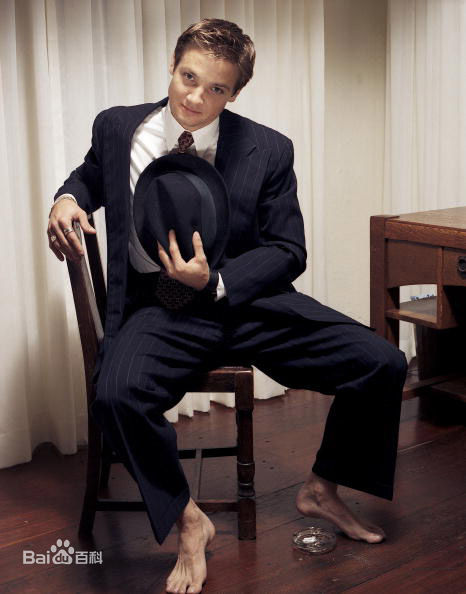 精选杰瑞米·雷纳(Jeremy Renner)精彩图册