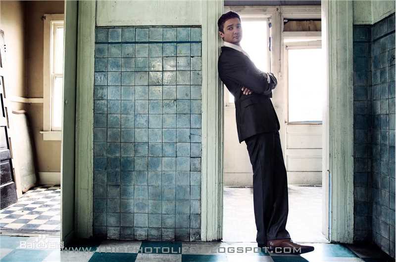 精选杰瑞米·雷纳(Jeremy Renner)精彩图册