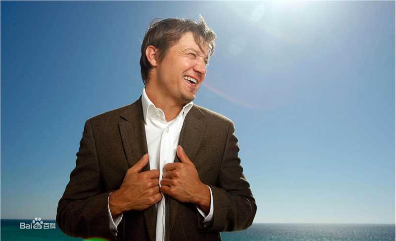 精选杰瑞米·雷纳(Jeremy Renner)精彩图册