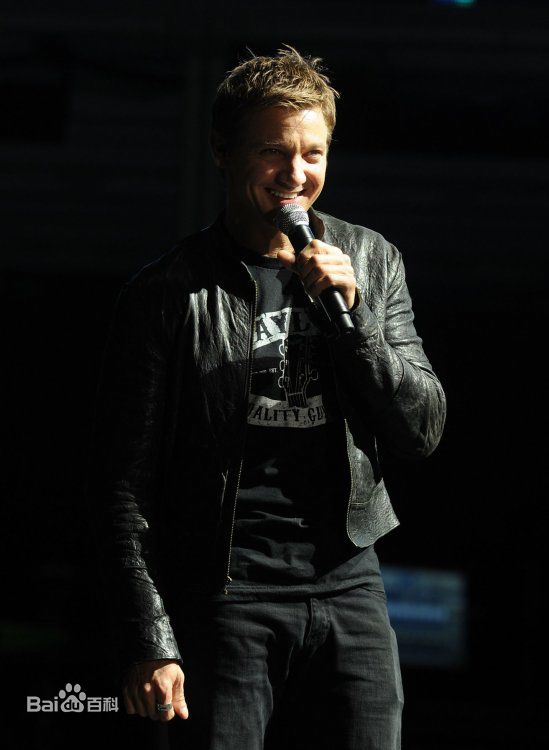 杰瑞米·雷纳(Jeremy Renner)精彩图册