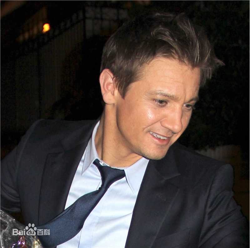 最全杰瑞米·雷纳(Jeremy Renner)精彩图册