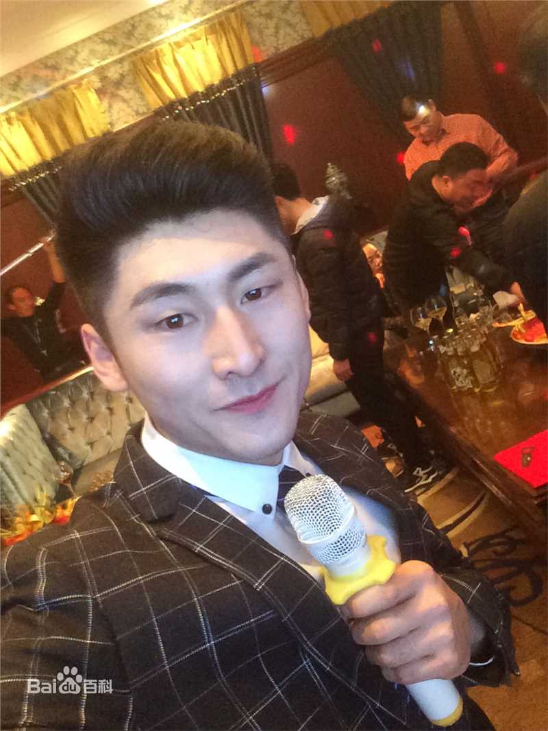 姜涛(JiangTao)生活照素颜照相册