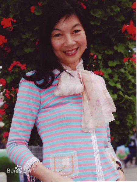 精选覃恩美精彩图册