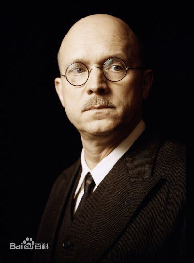 高清乌尔里奇·图克尔(Ulrich Tukur)精彩图册