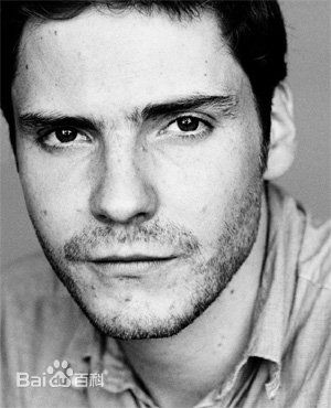 丹尼尔·布鲁赫(Daniel Brühl)图册壁纸壁纸