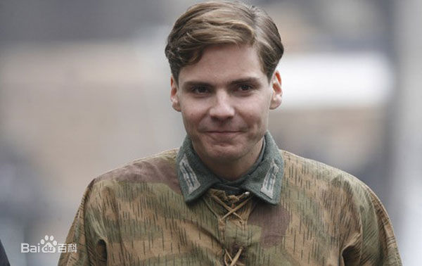 丹尼尔·布鲁赫(Daniel Brühl)图册壁纸壁纸