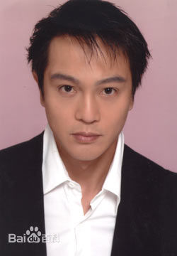 崔原焊崔哲铭生活照