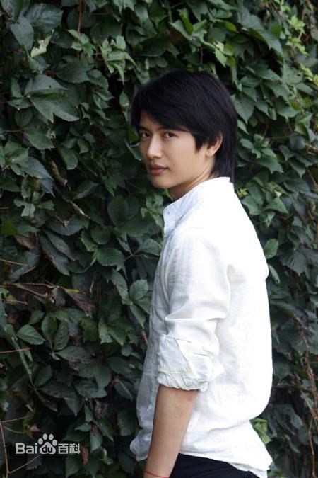 最新吕聿来精彩图册