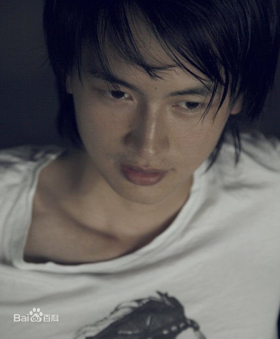 最新吕聿来精彩图册