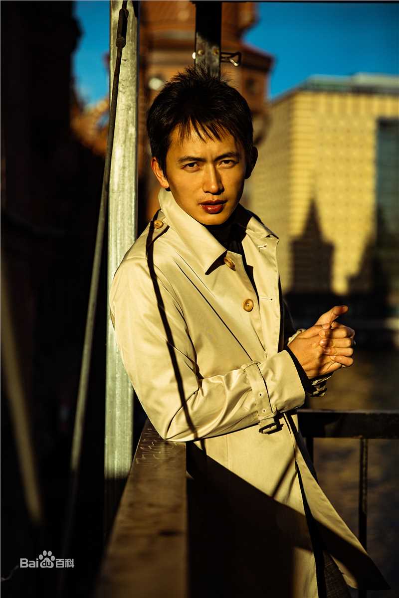 最全吕聿来壁纸