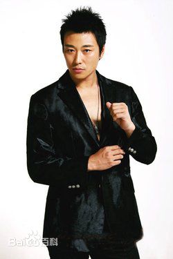 最优质刘冠成生活照