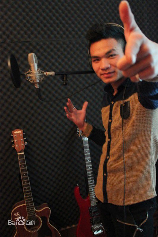 郭松(Dyson)的生活照生活照相册